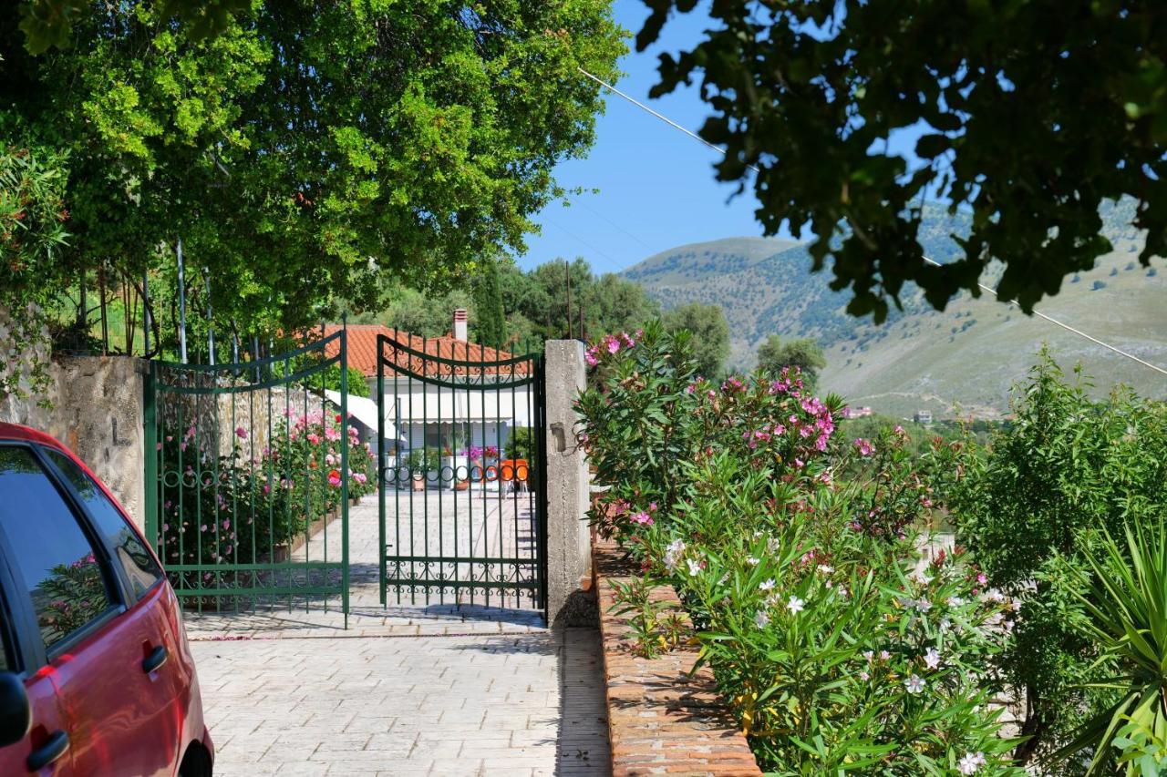 Saranda Landscape Lägenhet Nivice Exteriör bild