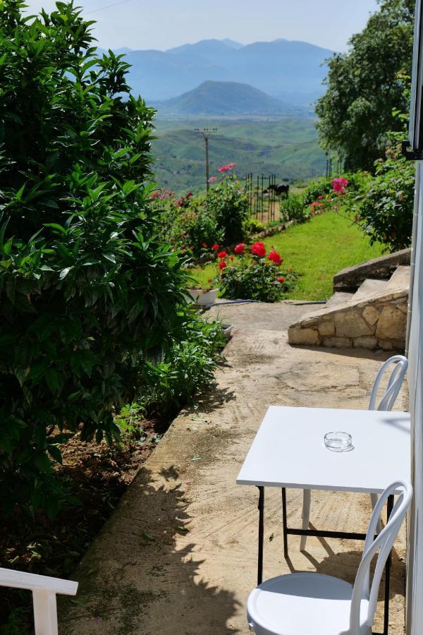Saranda Landscape Lägenhet Nivice Exteriör bild
